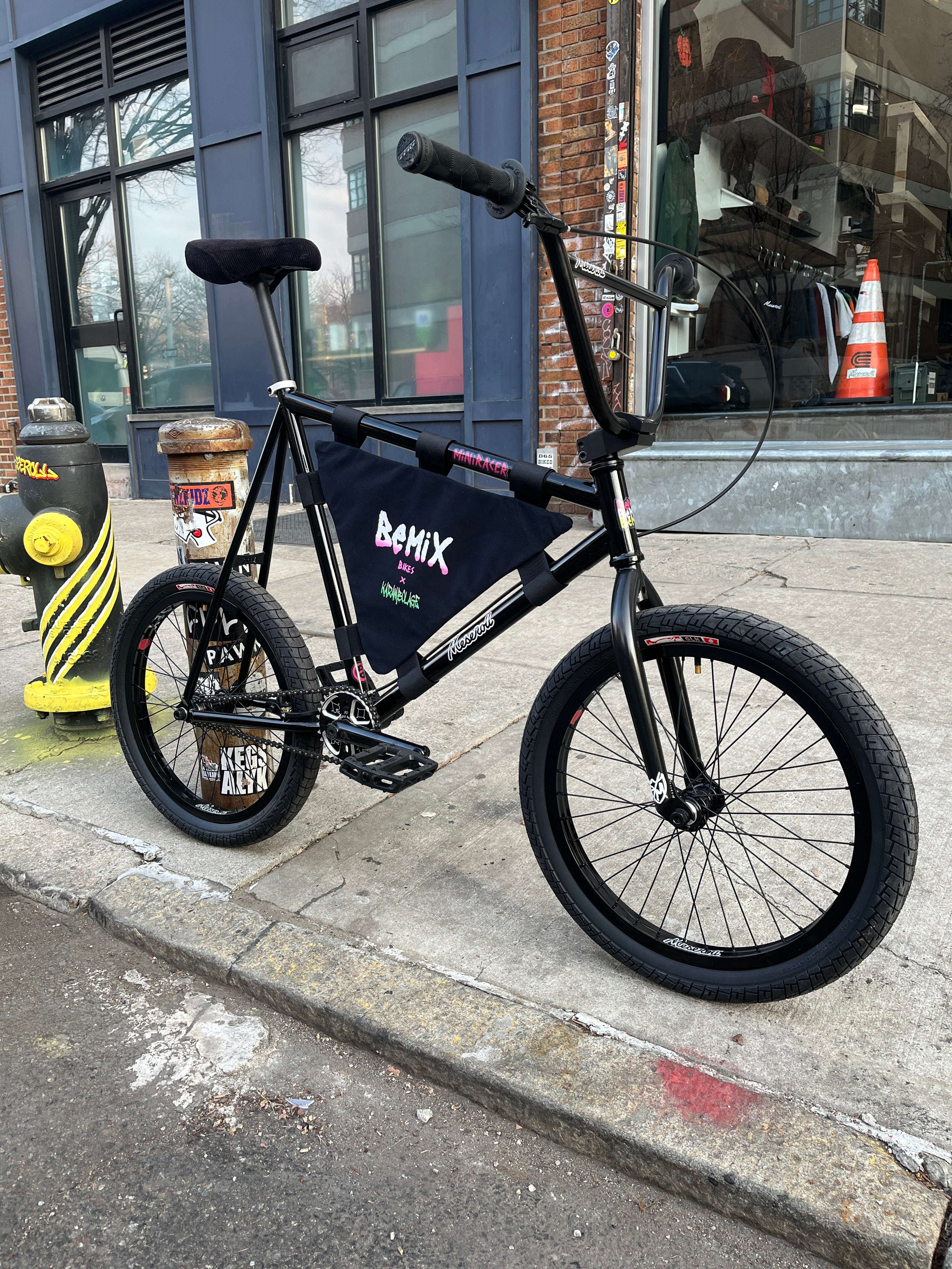 Bemix Mini Racer Custom Complete Bike - BLACK - Image 9