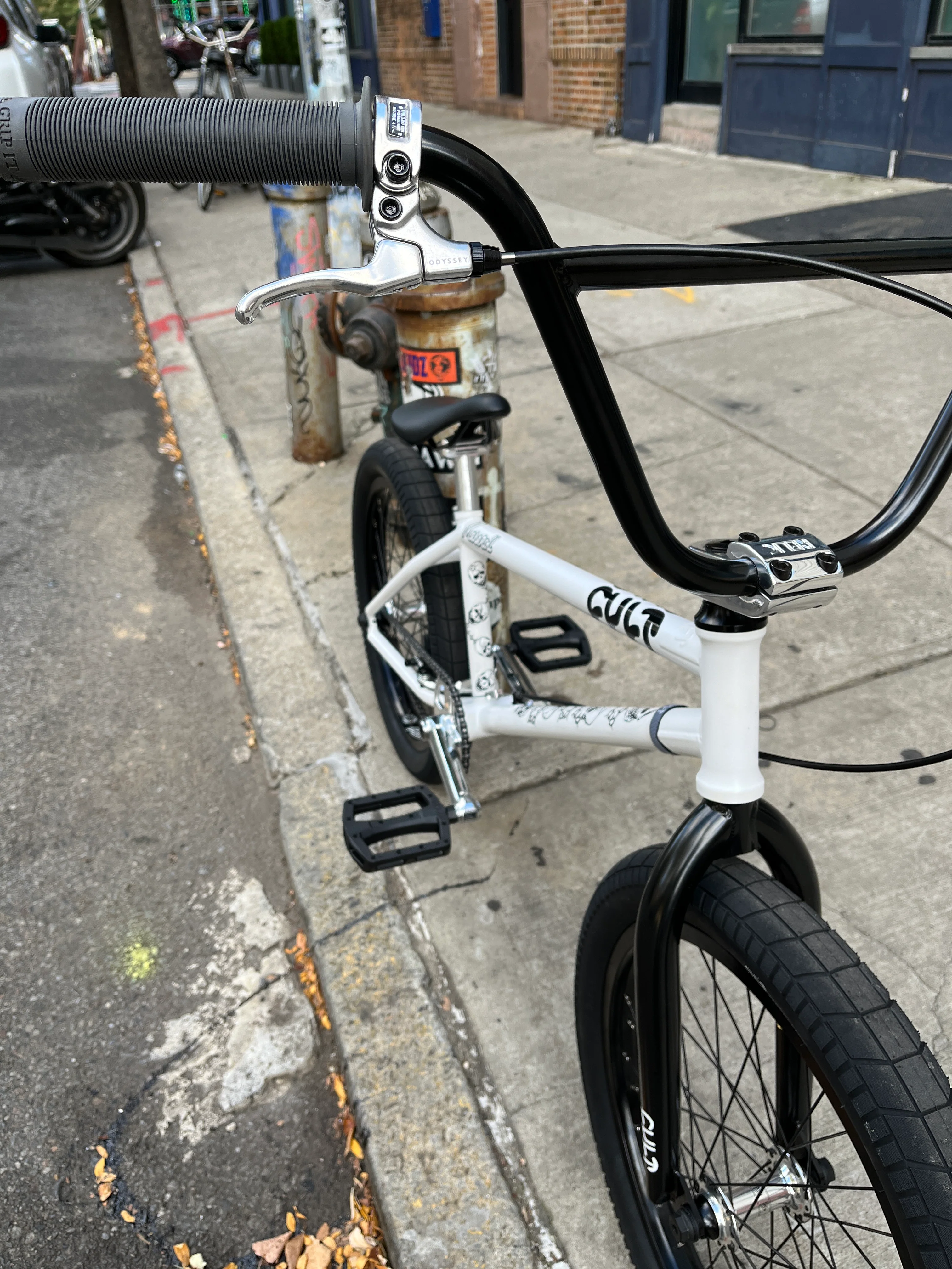 CULT Corey Walsh Custom Complete BMX Bike - Image 7