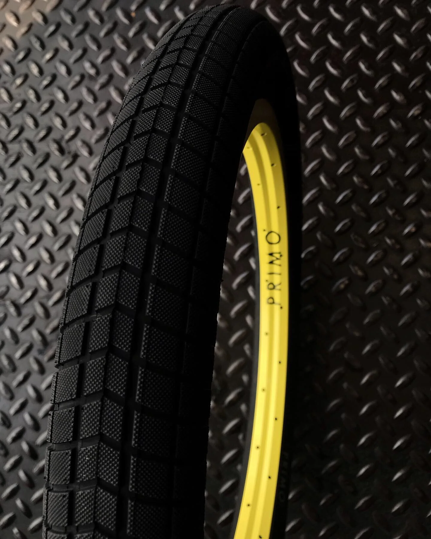 Primo V-Monster Hobie Doan 20" BMX Tire - Image 3